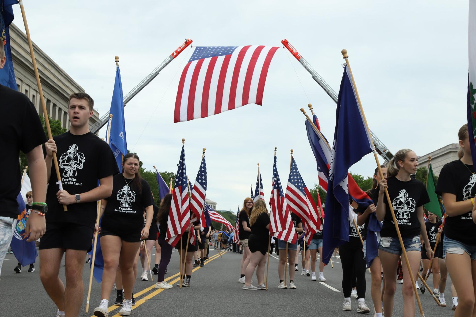 Gary Sinise Memorial Day Photos